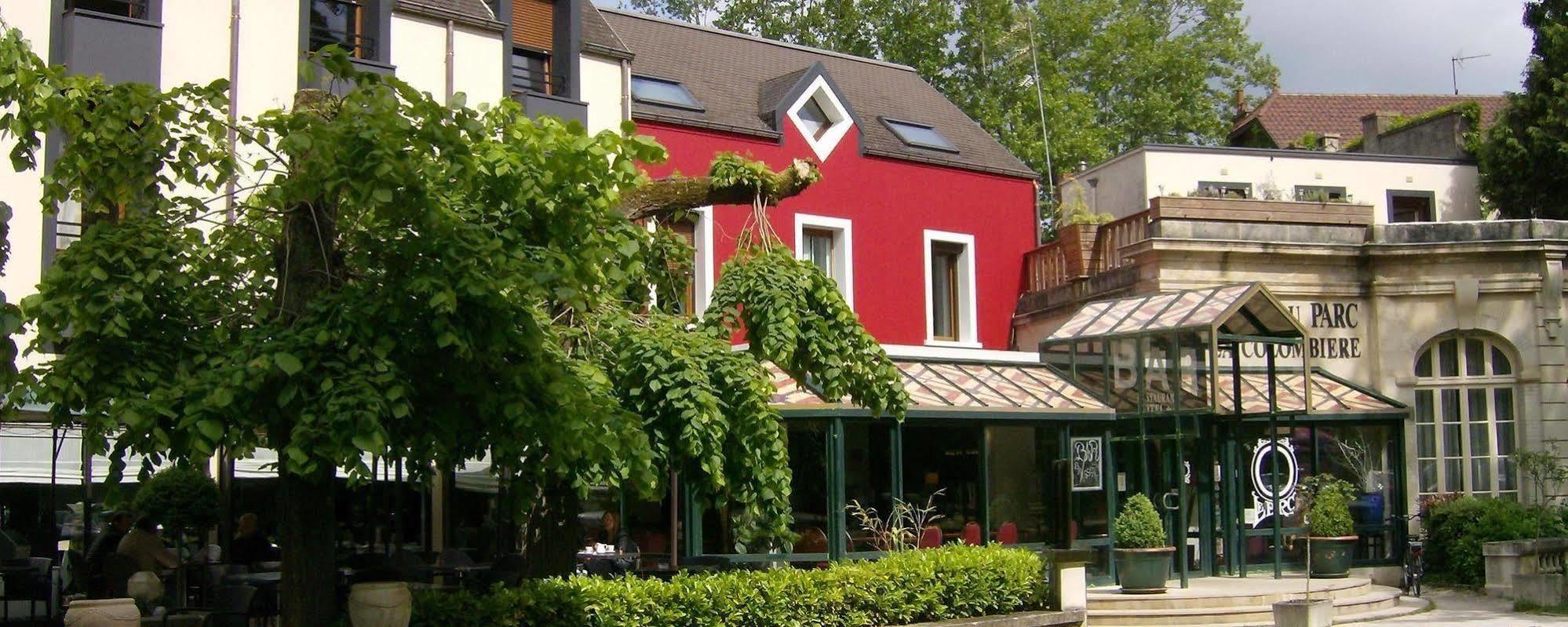 Hotel Restaurant Du Parc De La Colombiere Dijon Exteriör bild